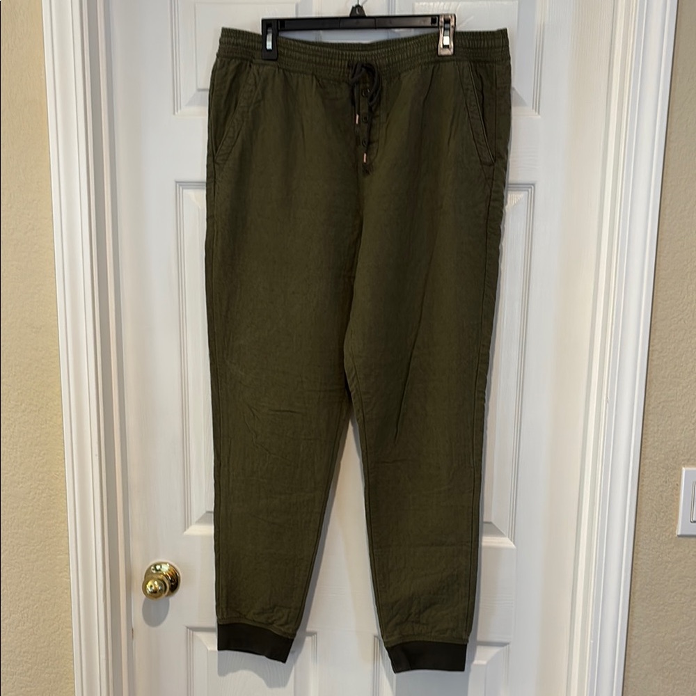 REI Green Quilted Pants with Elastic Cuffs